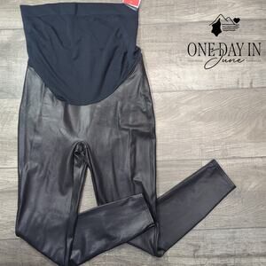 Spanx Faux Leather Maternity Leggings Size XL